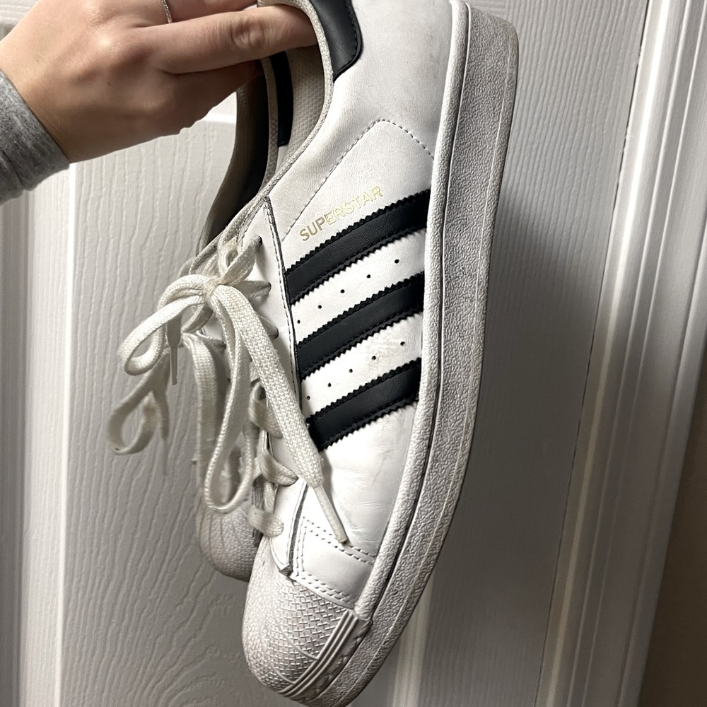White Adidas Superstars